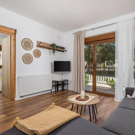 Roko Apartment Vrata